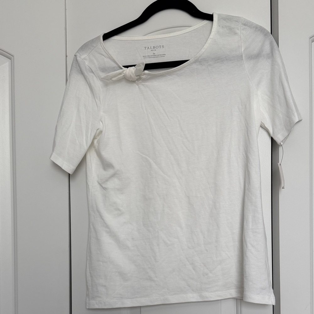 Talbots Cream Short Sleeve Top 💯 Pima cotton